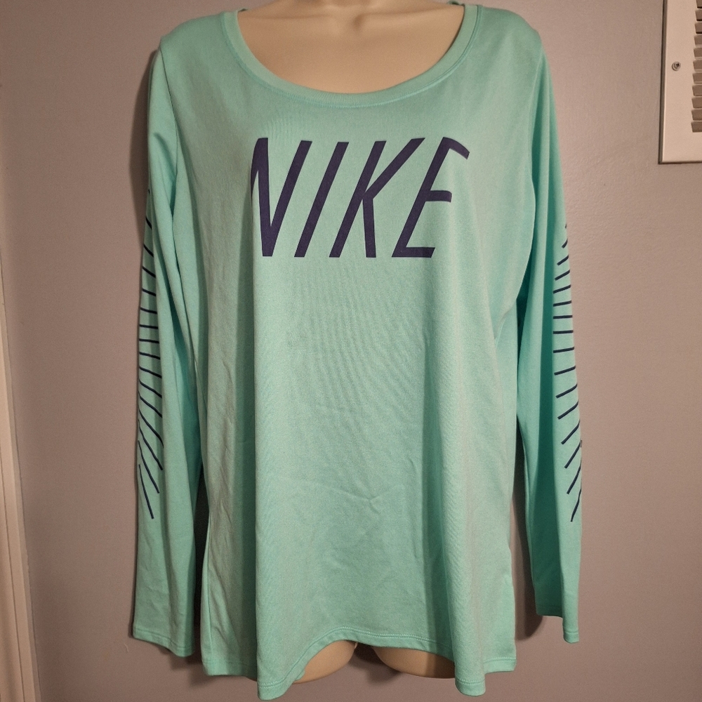 Nike Women's Teal Long Sleeve Tee